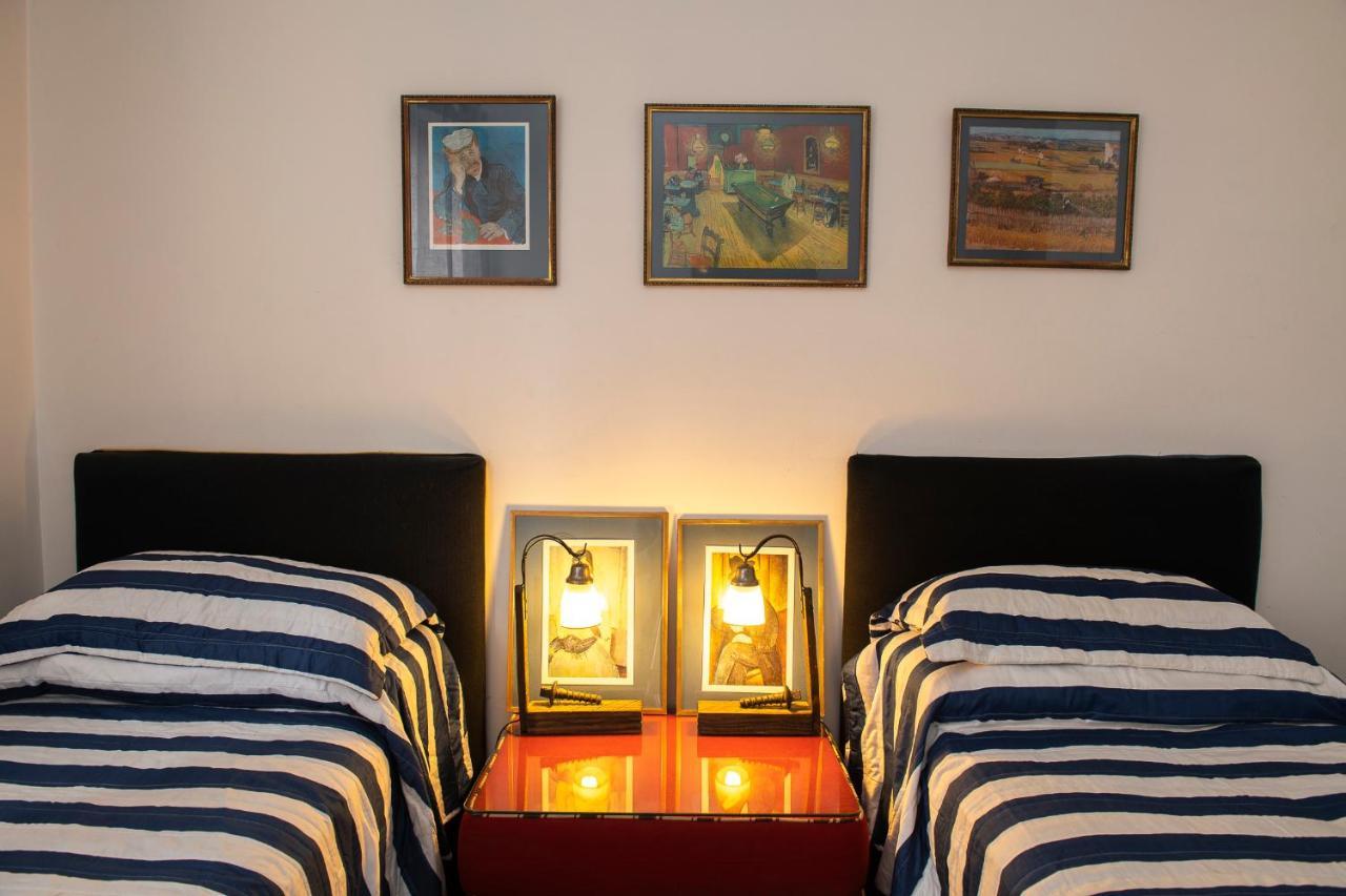 Susana Just Boutique Hotel Vicente López Esterno foto