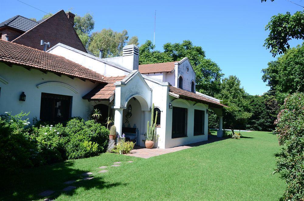 Susana Just Boutique Hotel Vicente López Esterno foto