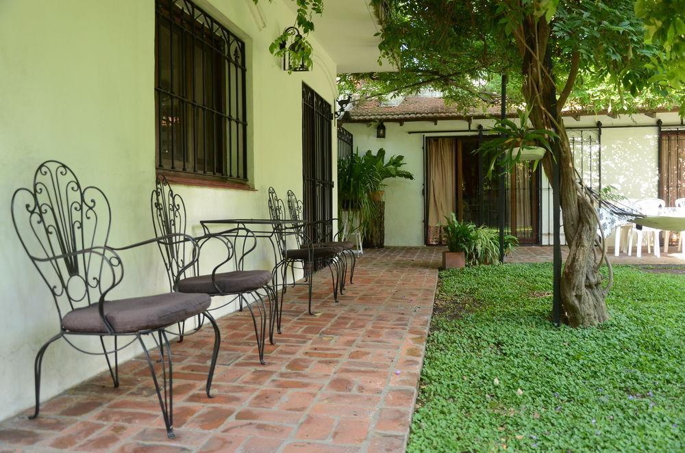 Susana Just Boutique Hotel Vicente López Esterno foto