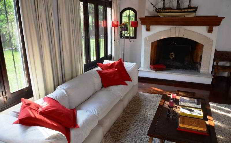 Susana Just Boutique Hotel Vicente López Esterno foto